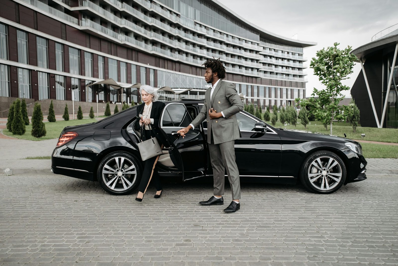 Luxury Chauffeur Services for Business Travel